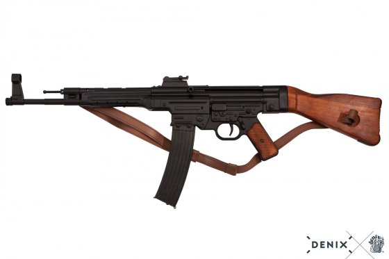 Replica Sturmgewehr 44 with sling, Germany 1943