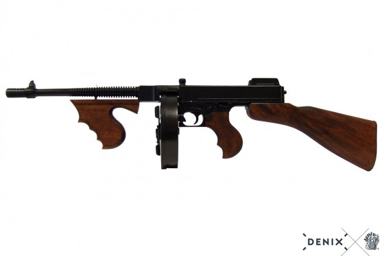 Replica Thompson M1928 with Drum Magazine, USA