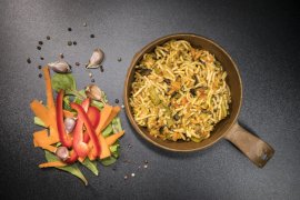 Dehydrated food - vegetables with noodles Tactical Foodpack