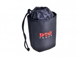 Dogtrace treat pouch with magnet