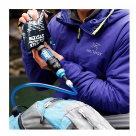 Sawyer adapter for filling hydration bladder