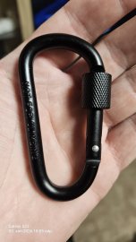 Review: Carbine Black Strong - 1