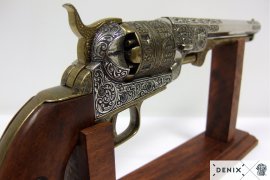 Replica Colt Navy 1851 – brass 3