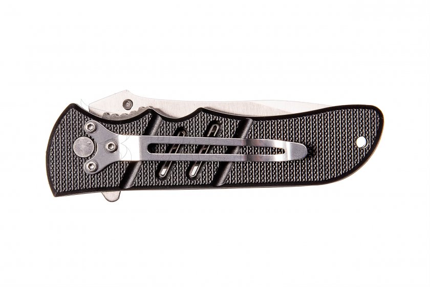 Ganzo closing knife G614