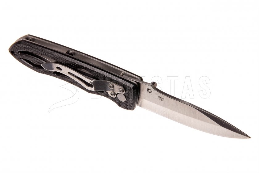 Ganzo closing knife G615