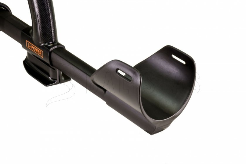 Quest Q40 metal detector