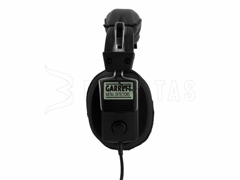 Garrett AT-PRO metal detector