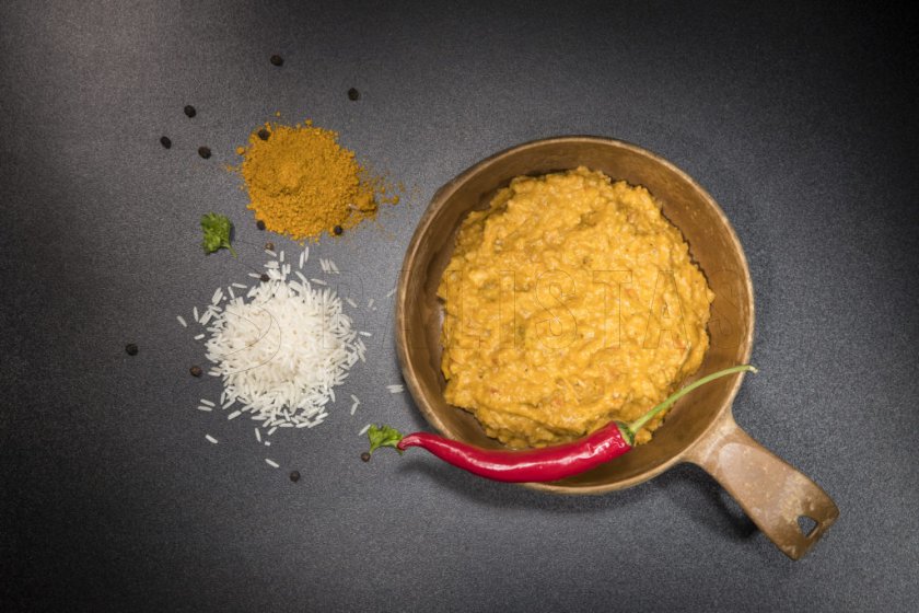 Dehydrated food - chicken curry with rice Tactical Foodpack
