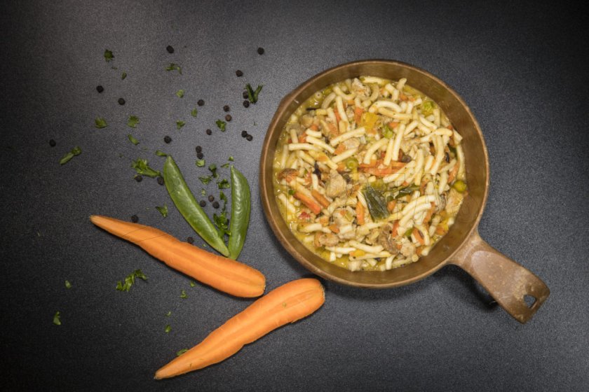 Dehydrated food – noodles with chicken meat Tactical Foodpack