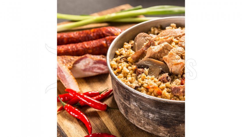 Spicy pot with bulgur Adventure Menu