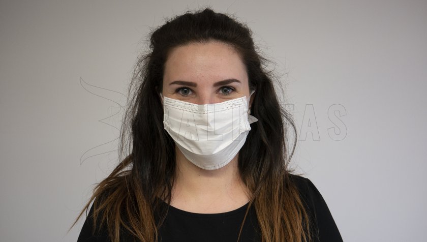 Disposable drape white