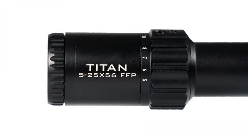 Element Titan 5-25x56 FFP APR-1C MRAD
