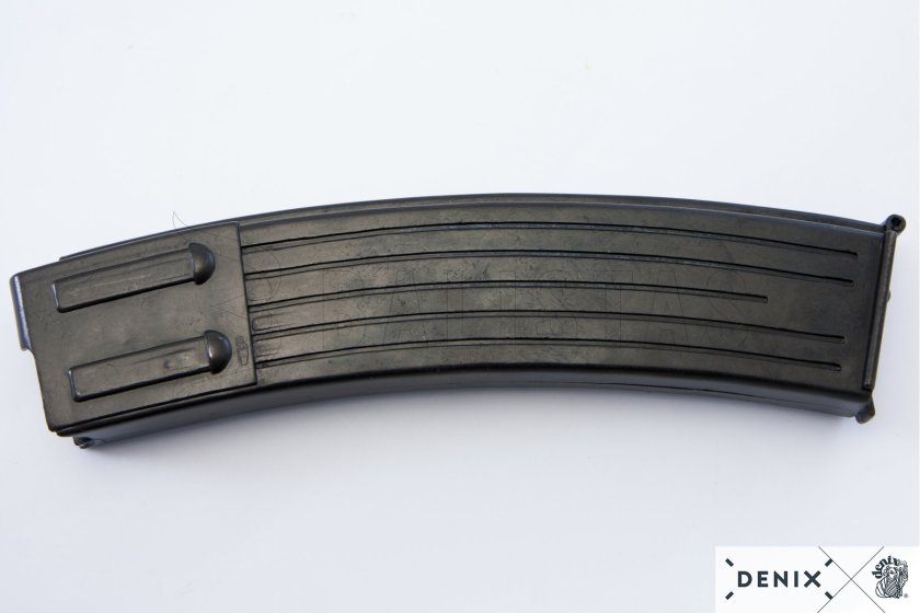 Replica Sturmgewehr 44 with sling, Germany 1943 16