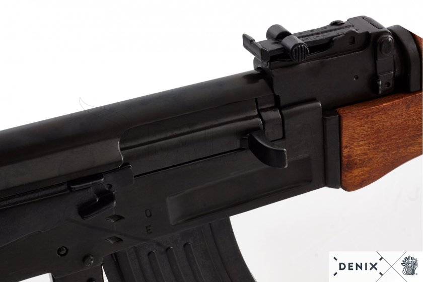 AK-47 Replica with Folding Stock, USSR 1947 12