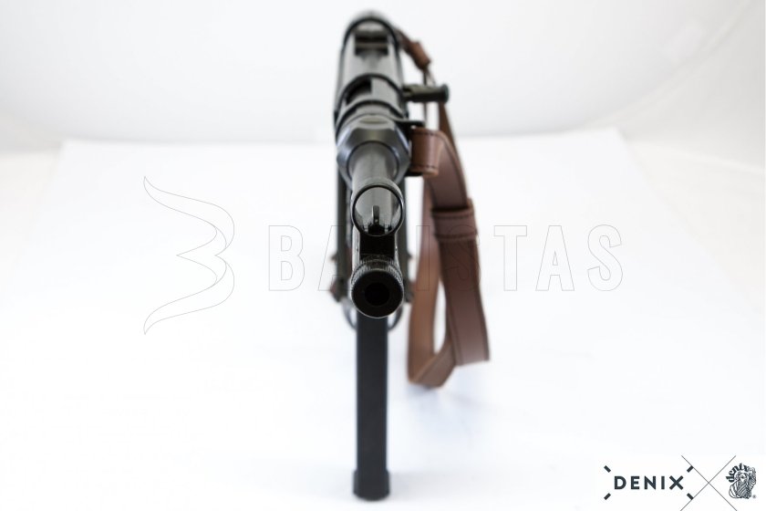 MP40 Replica with Sling, Germany 1940 5