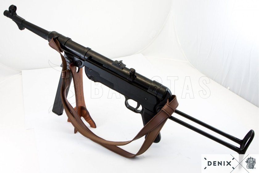 MP40 Replica with Sling, Germany 1940 6